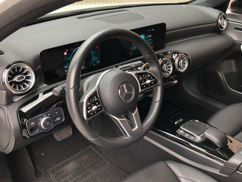 38690698-20.jpg