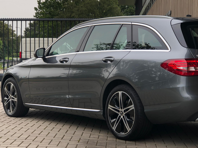 39510700-6.jpg